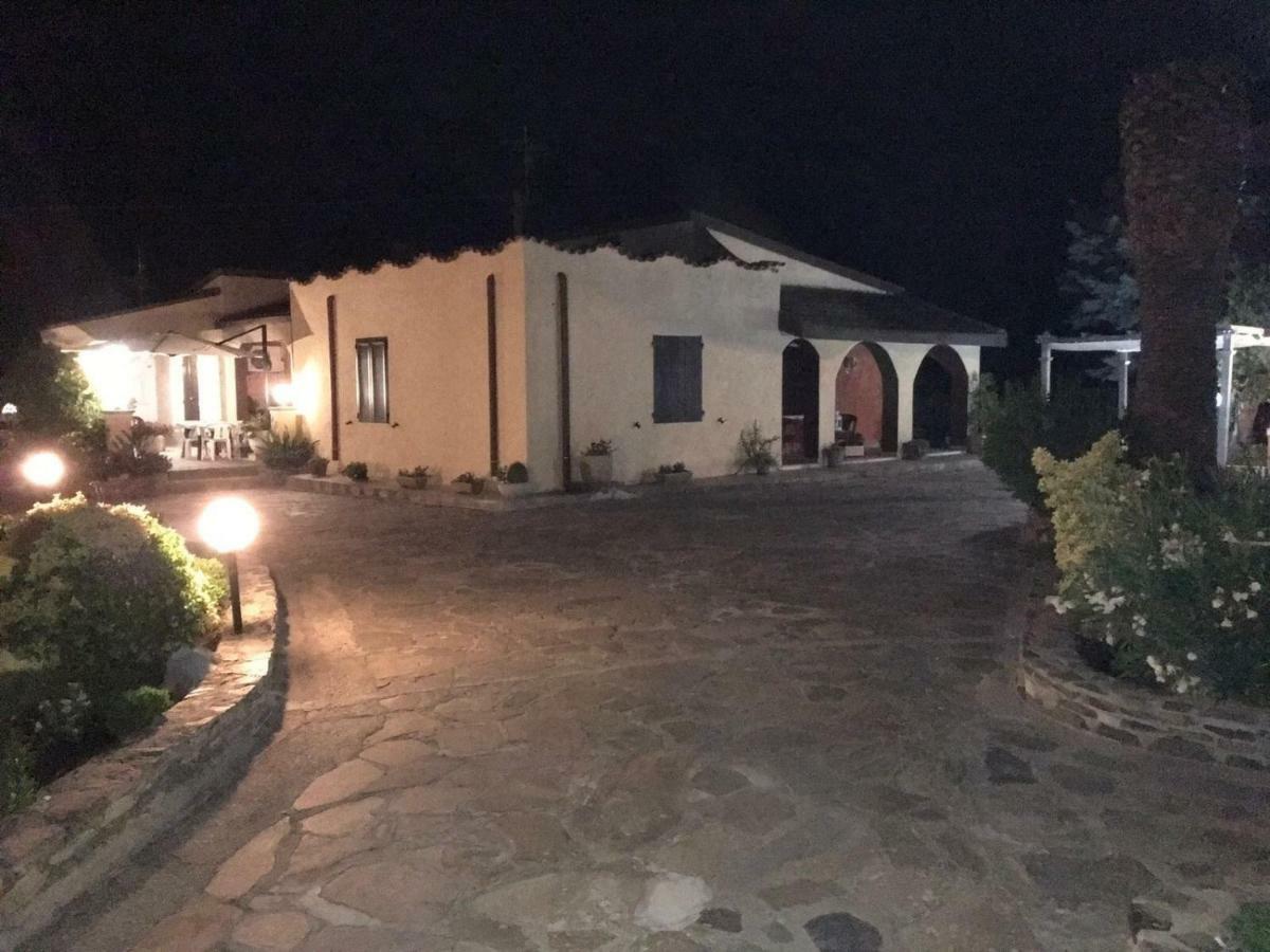 فيلا Canagliaفي Casa Vacanze La Guzzetta Ranch المظهر الخارجي الصورة